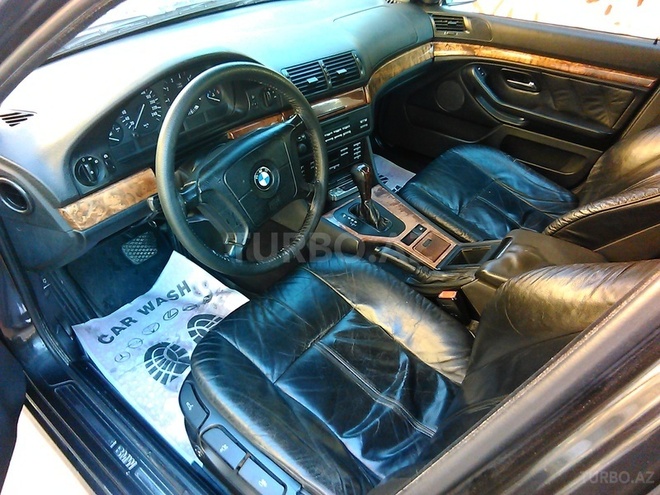 BMW 528 1997, 350,000 km - 2.8 l - Bakı