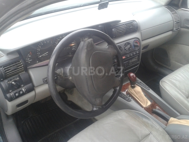 Opel Omega 1996, 31,600 km - 0.3 l - Bakı
