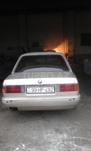 BMW 318 1984, 450,000 km - 0.3 l - Bakı