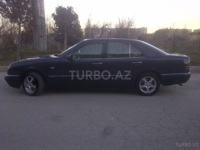 Mercedes E 200 1998, 180,910 km - 2.0 л - Bakı