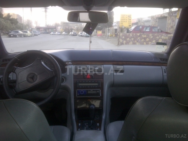 Mercedes E 200 1998, 180,910 km - 2.0 л - Bakı