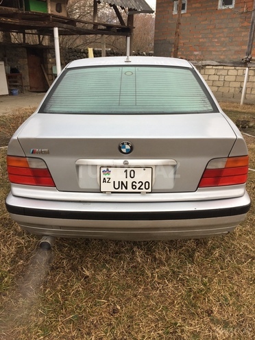 BMW 320 1993, 250,000 km - 2.0 l - Oğuz