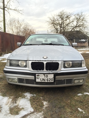 BMW 320 1993, 250,000 km - 2.0 l - Oğuz