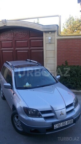 Mitsubishi Outlander 2004, 111,000 km - 2.4 l - Bakı