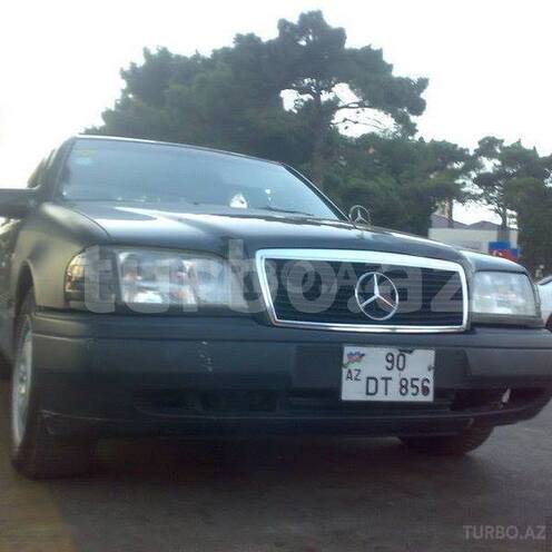 Mercedes C 200 1996, 355,000 km - 2.3 л - Bakı