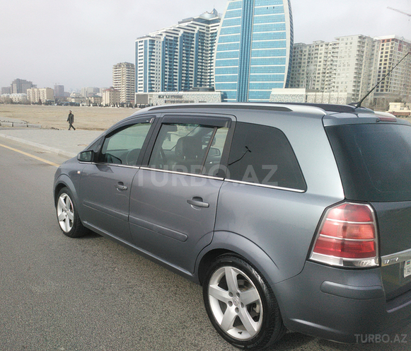 Opel Zafira 2005, 207,500 km - 1.9 l - Bakı