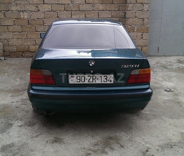 BMW 320 1993, 300,000 km - 2.0 l - Bakı