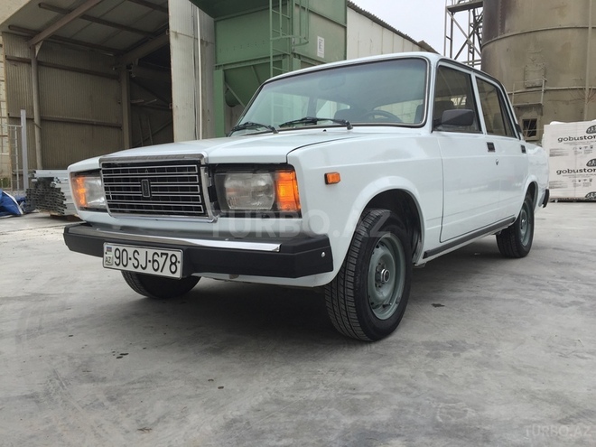 LADA (VAZ) 2107 2005, 140,000 km - 1.6 л - Bakı