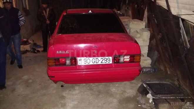 Mercedes 190 1991, 250,000 km - 1.8 l - Sumqayıt