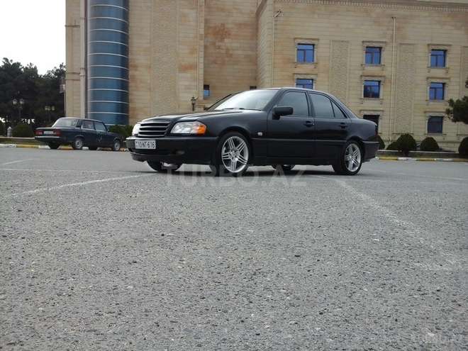 Mercedes C 240 1997, 360,000 km - 2.4 л - Bakı