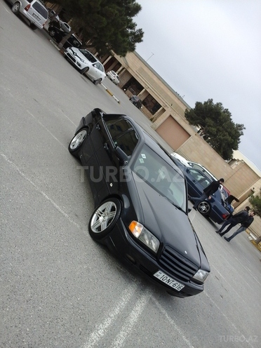 Mercedes C 240 1997, 360,000 km - 2.4 л - Bakı
