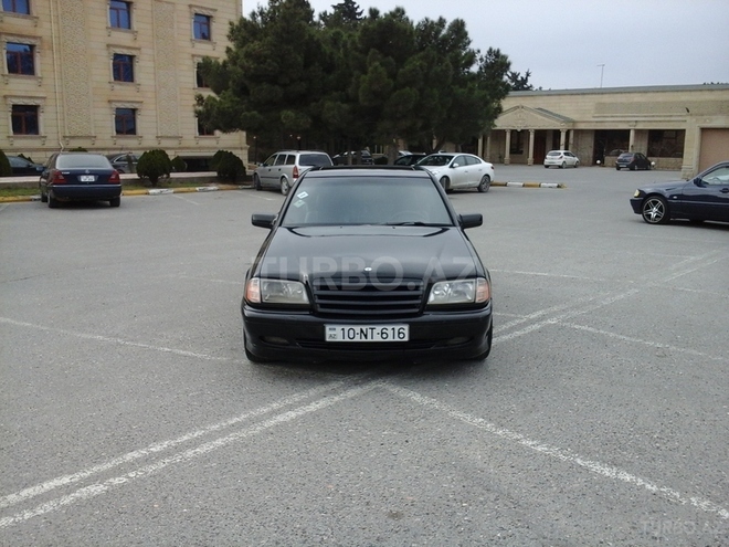Mercedes C 240 1997, 360,000 km - 2.4 л - Bakı