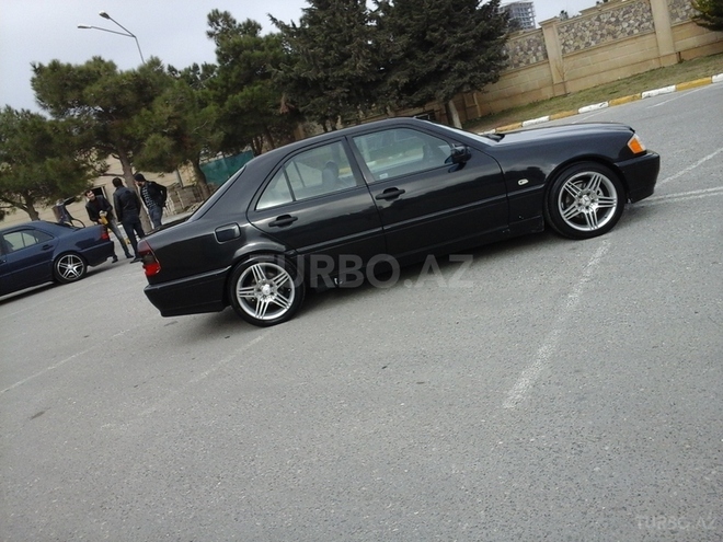 Mercedes C 240 1997, 360,000 km - 2.4 л - Bakı