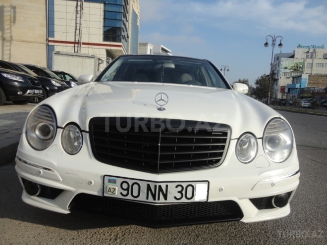 Mercedes E 320 2003, 238,000 km - 3.2 л - Bakı