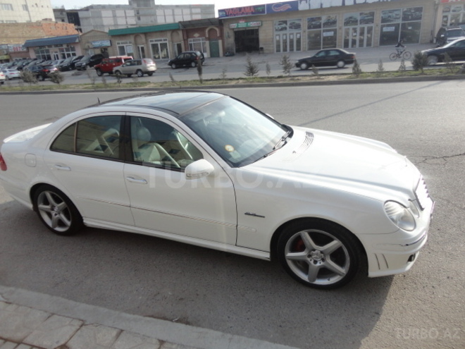 Mercedes E 320 2003, 238,000 km - 3.2 л - Bakı