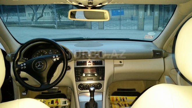 Mercedes C 230 2006, 134,000 km - 2.5 l - Bakı