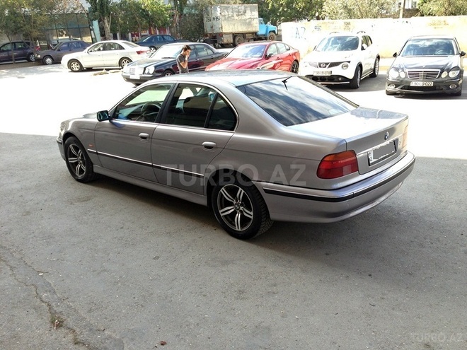 BMW 523 1997, 339,185 km - 2.5 l - Bakı