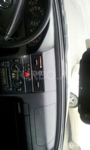 Mercedes C 220 1999, 28,100 km - 0.2 л - Bakı