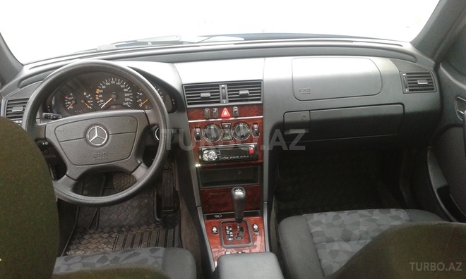 Mercedes C 180 1999, 140,268 km - 1.8 л - Gəncə