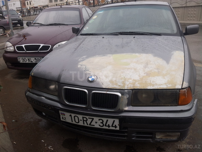 BMW 318 1992, 378,000 km - 1.8 l - Bakı