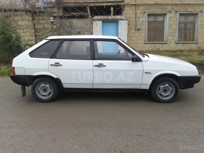 LADA (VAZ) 2109 1998, 880,000 km - 1.5 л - Yevlax
