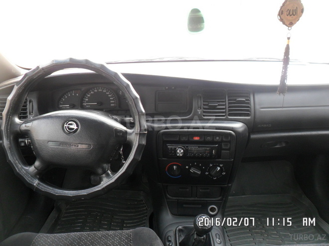 Opel Vectra 1997, 296,560 km - 0.2 л - Bakı