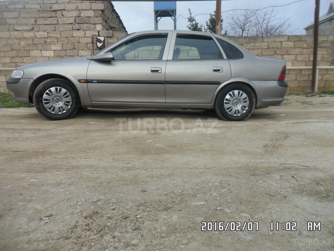 Opel Vectra 1997, 296,560 km - 0.2 л - Bakı