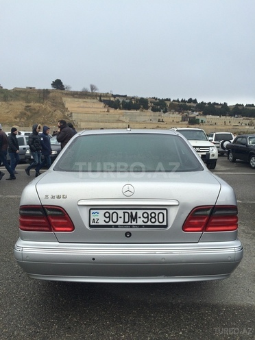 Mercedes E 280 2000, 360,000 km - 2.8 л - Bakı
