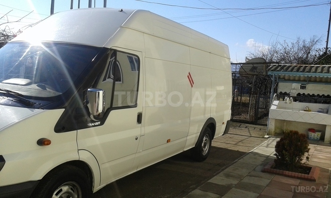 Ford Transit 2000, 280,000 km - 2.4 l - Astara