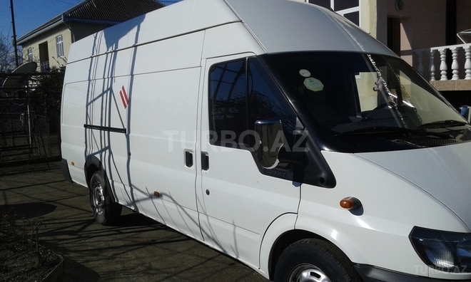 Ford Transit 2000, 280,000 km - 2.4 l - Astara