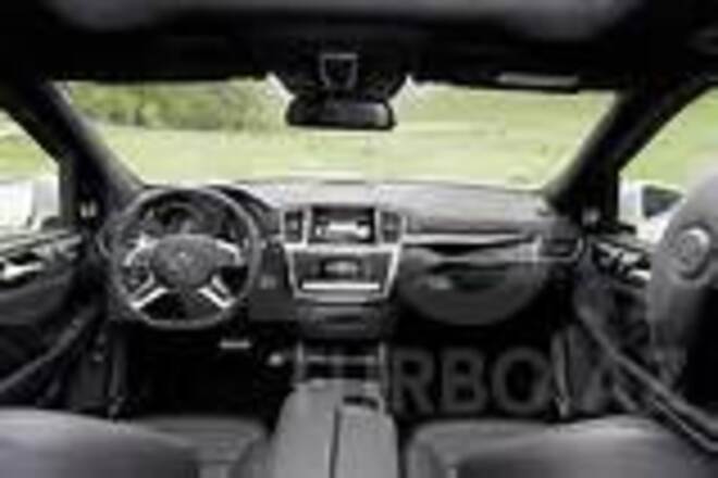 Mercedes GL 63 AMG 2016, 30,000 km - 6.3 l - Ağdam