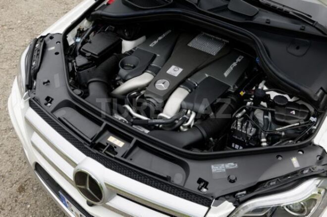 Mercedes GL 63 AMG 2016, 30,000 km - 6.3 l - Ağdam
