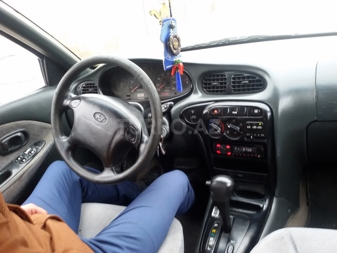 Hyundai Elantra 1998, 150,000 km - 2.0 l - Bakı