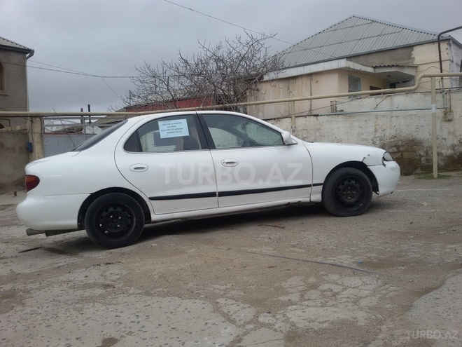 Hyundai Elantra 1998, 150,000 km - 2.0 l - Bakı