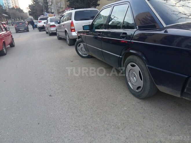Mercedes 190 1992, 466,312 km - 2.0 l - Bakı