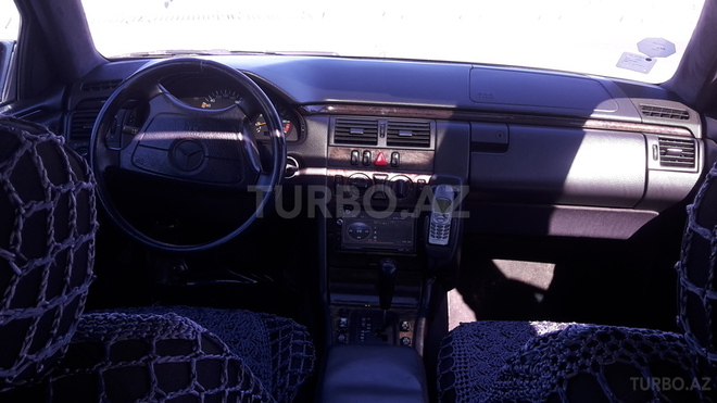 Mercedes E 230 1998, 377,000 km - 2.3 l - Bakı