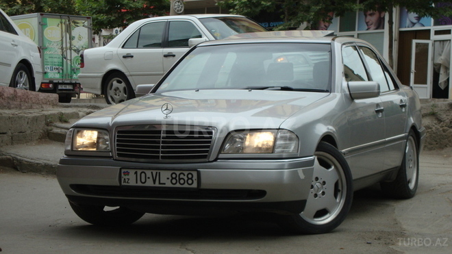 Mercedes C 180 1997, 240,000 km - 1.8 л - Bakı