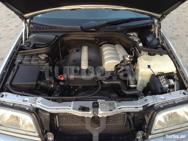 Mercedes C 200 2000, 20,134 km - 2.2 л - Bakı