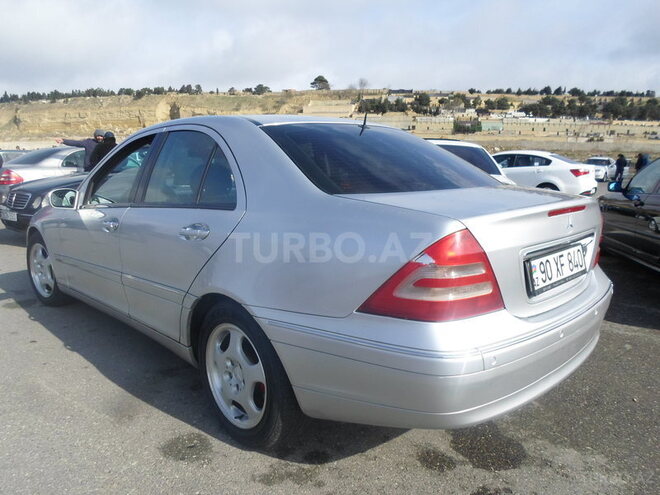 Mercedes C 200 2001, 200,000 km - 2.0 l - Bakı