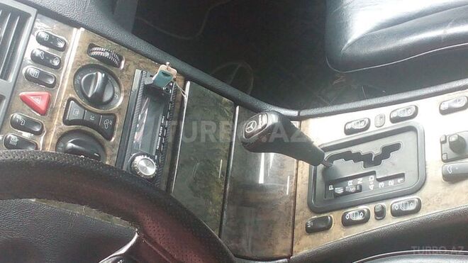 Mercedes E 280 1998, 160,000 km - 2.8 l - Bakı