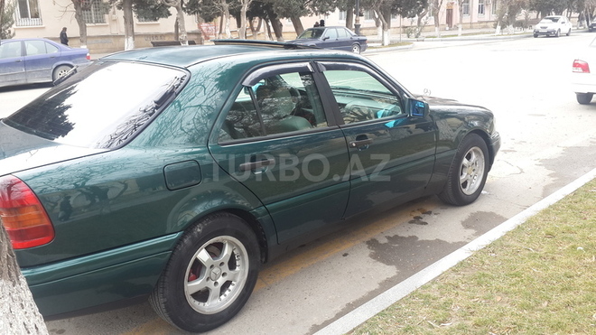 Mercedes C 200 1994, 430,000 km - 2.0 л - Sumqayıt