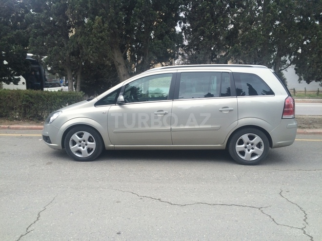 Opel Zafira 2005, 250,000 km - 1.9 l - Bakı