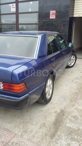 Mercedes 190 1992, 230,000 km - 2.3 л - Sumqayıt