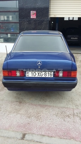 Mercedes 190 1992, 230,000 km - 2.3 л - Sumqayıt