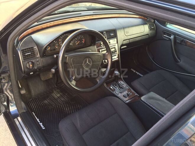 Mercedes C 240 1997, 125,000 km - 2.4 l - Sumqayıt