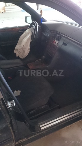 Mercedes E 240 1998, 160,000 km - 2.4 l - Şəmkir