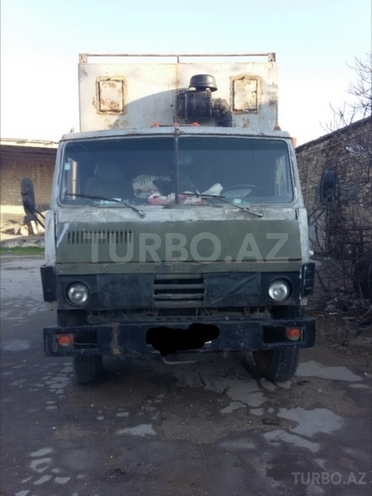KamAz 53202 1984, 585,000 km - 11.0 l - Sumqayıt