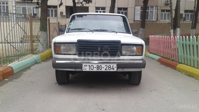 LADA (VAZ) 2107 1988, 250,000 km - 1.6 л - Bakı