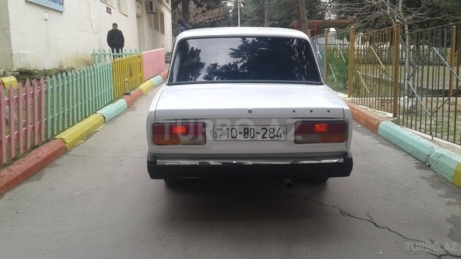 LADA (VAZ) 2107 1988, 250,000 km - 1.6 л - Bakı