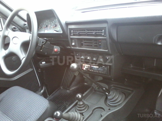 LADA (VAZ) Niva 2015, 1,100 km - 1.7 л - Bakı